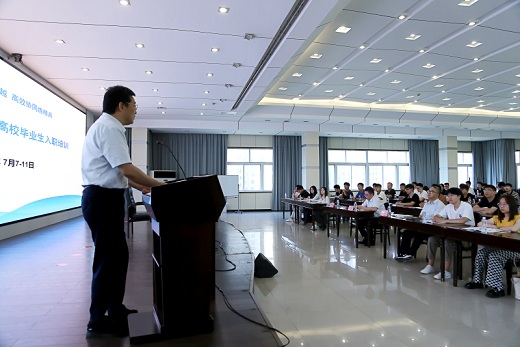 47名高校畢業生上好入職銅化第一課